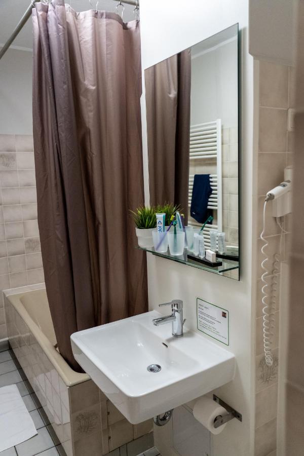 K1 Sporthotel - Bike & Ski Inklusive Hotel Обервиезентал Екстериор снимка